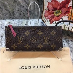 Louis Vuitton Wallet Insert - Fuchsia